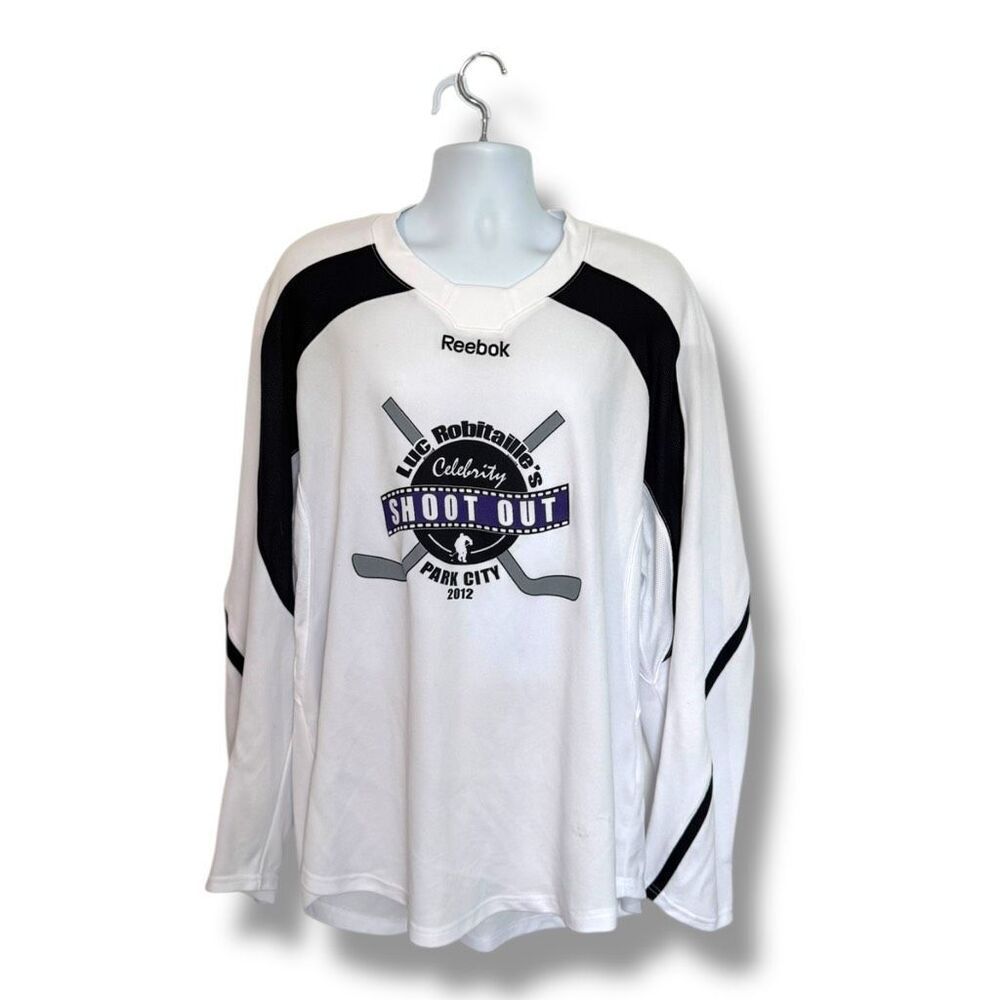 Reebok Hockey Jersey White D. Henrie #7 Signed Unisex Adult Size XL